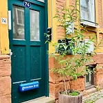 Aycatcherhomes - Wega Boutique 2br Old Town * Marburg