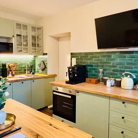 Aycatcherhomes - Wega Boutique 2br Old Town *