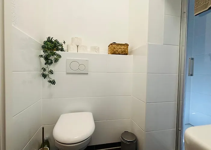 Aycatcherhomes - Wega Boutique 2br Old Town Apartman