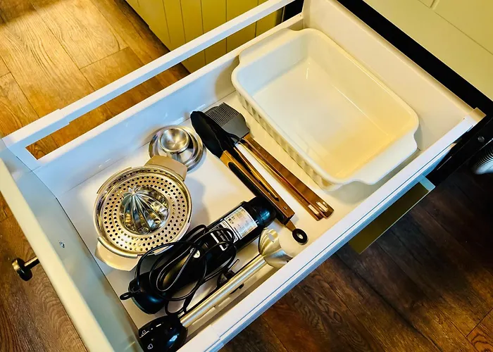 Aycatcherhomes - Wega Boutique 2br Old Town *