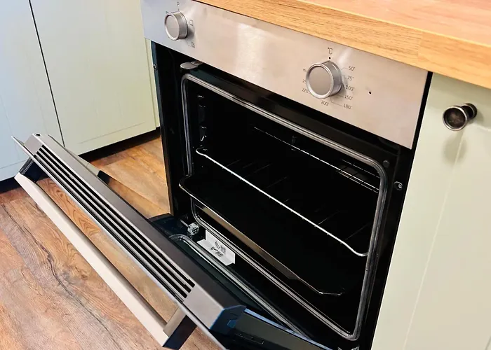 Aycatcherhomes - Wega Boutique 2br Old Town *